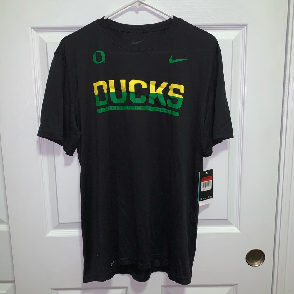 Men’s Oregon Ducks t-shirt